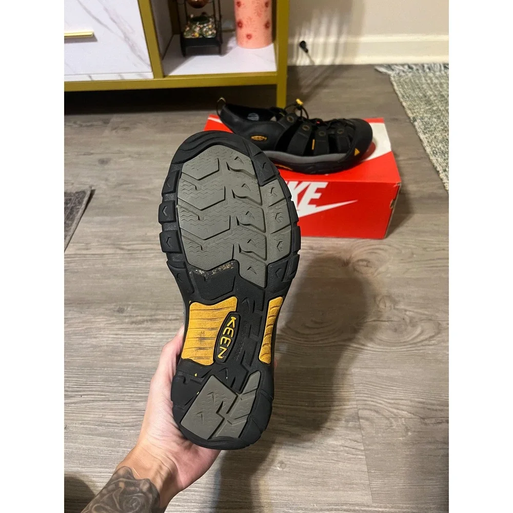 KEEN Men's Newport H2 Sandal Black Orange Size 11.5